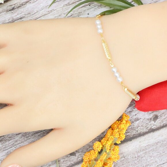 "Trendy Bracelet for Girls & Women – Cute, Adjustable & Gift-Ready | MLCRC1737 - Picture 5 of 10